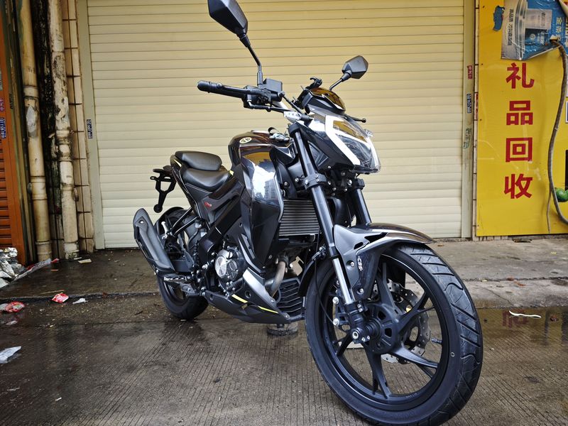 二手贝纳利小迅龙 BN150S