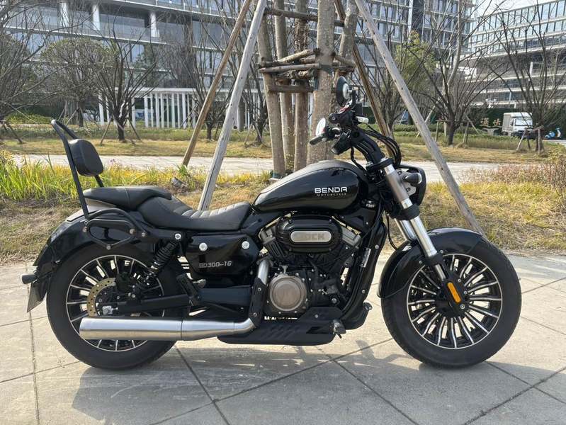 二手奔达Rock300 灰石