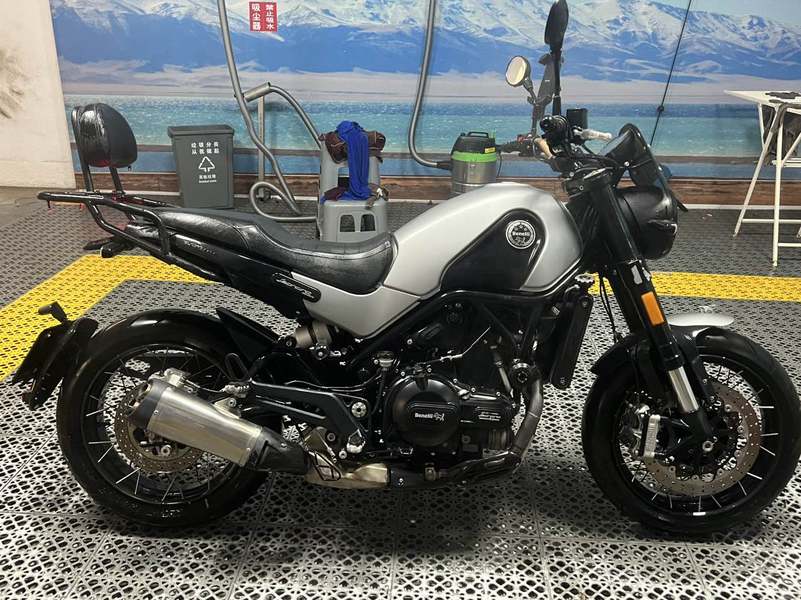 二手贝纳利幼狮 Leoncino 500