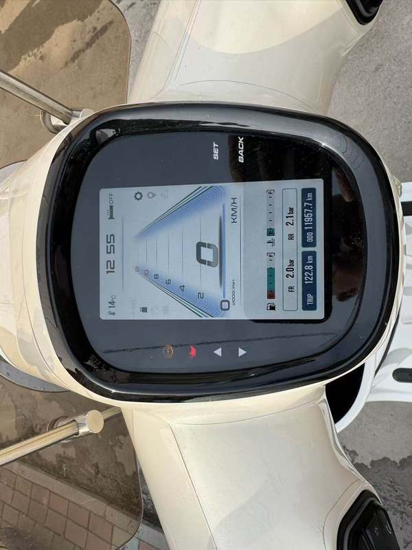 二手南方梦拉丽莎 飞戈