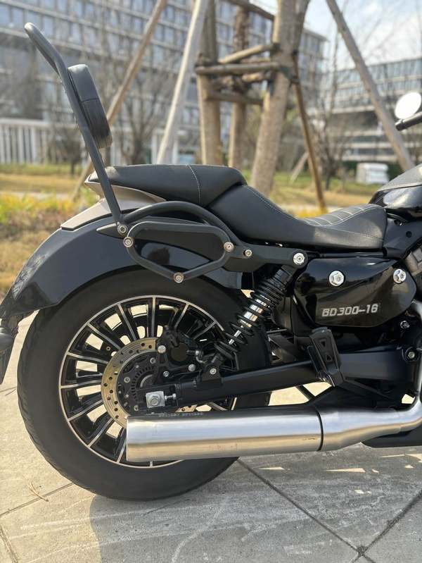 二手奔达Rock300 灰石