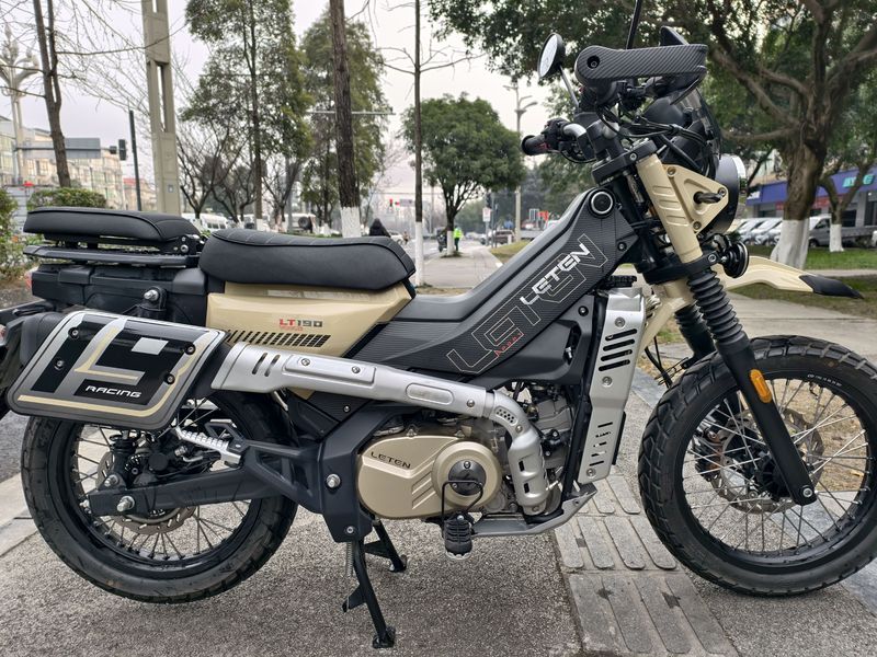 二手力腾动力军刀190(多功能车)