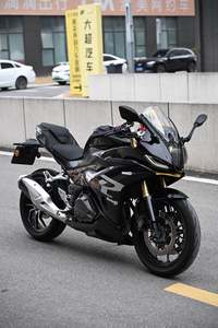 二手贝纳利龙卷风 Tornado 402R