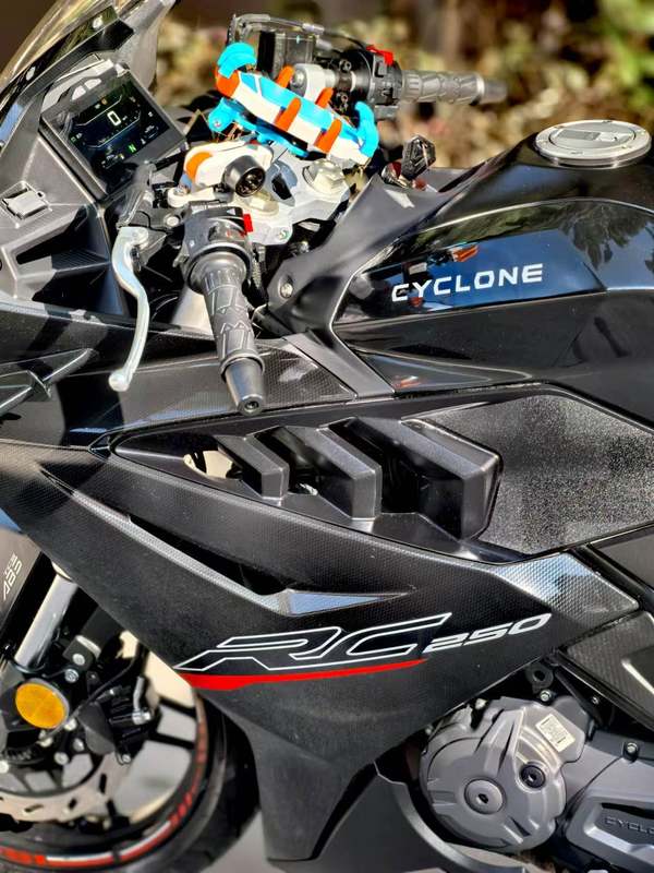 二手赛科龙RC250