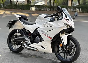 二手赛科龙RC250