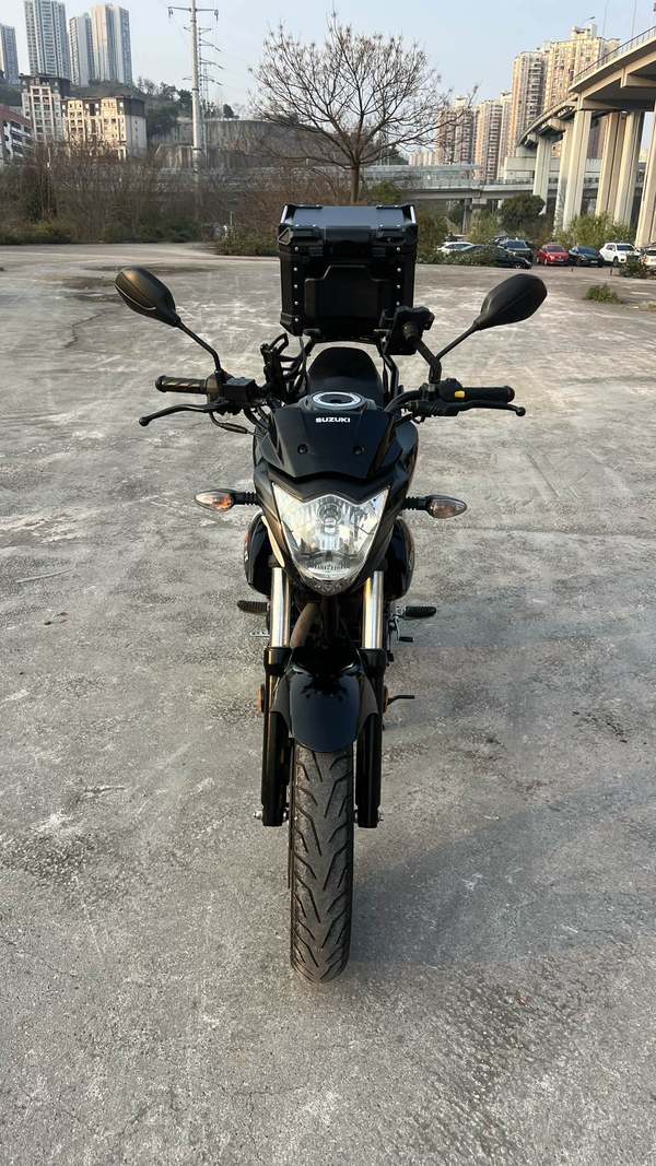 二手济南铃木极客飒 Gixxer 155 NK