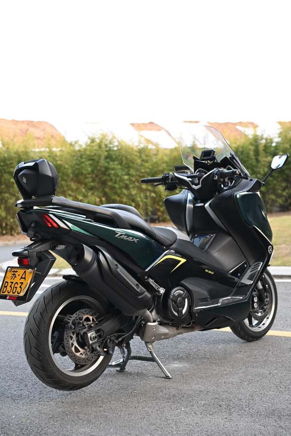 二手雅马哈TMAX