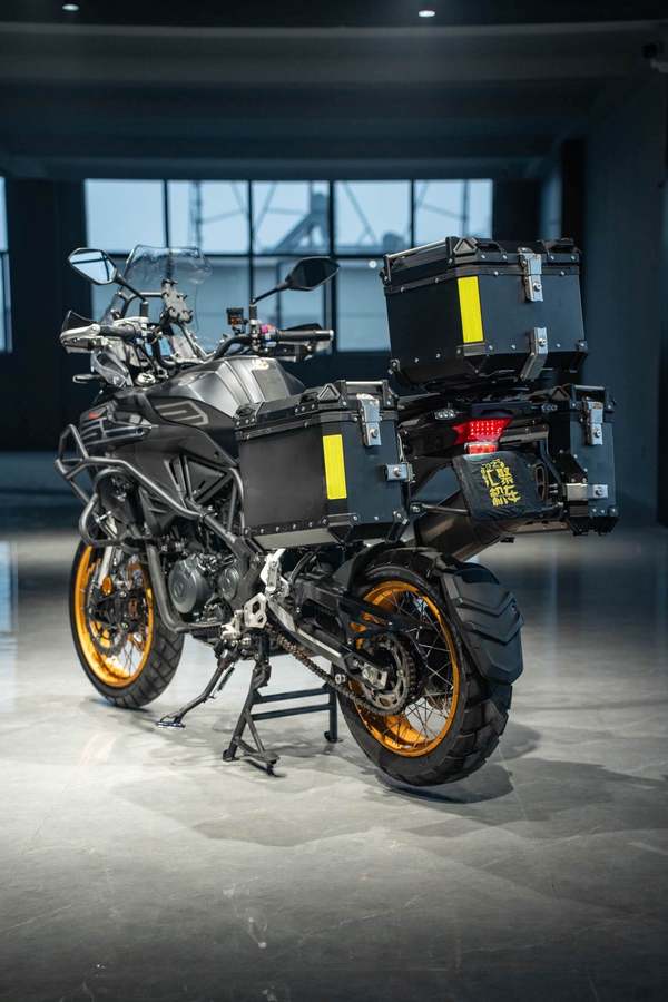 二手贝纳利TRK552