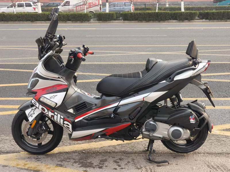 二手宗申阿普利亚SR Max 300 