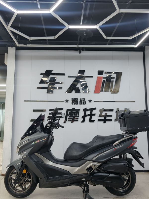 二手光阳赛艇 250