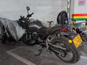 二手五羊本田鸷道 CB190SS