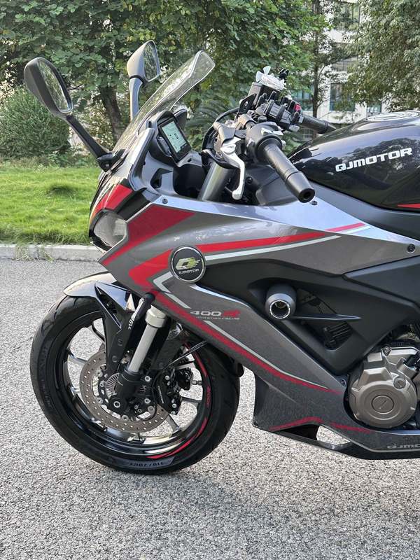 二手QJMOTOR赛400