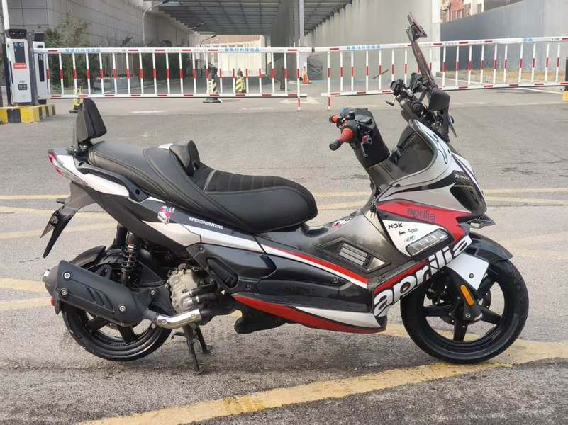 二手宗申阿普利亚SR Max 300 