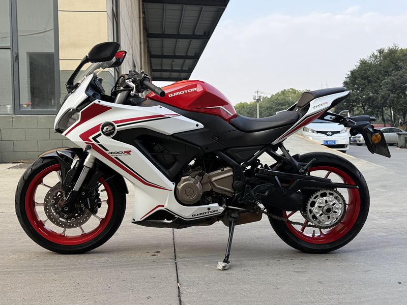 二手QJMOTOR赛400