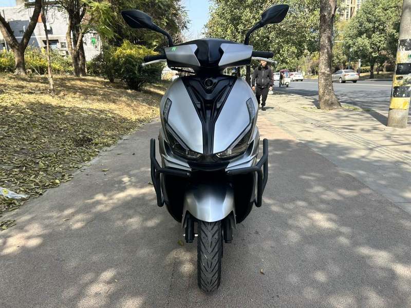 二手QJMOTOR鸿125