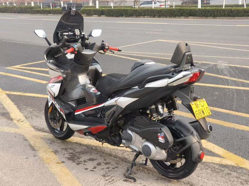 二手宗申阿普利亚SR Max 300 