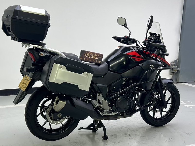 二手豪爵铃木DL250