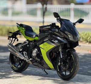 二手贝纳利龙卷风 Tornado 302R