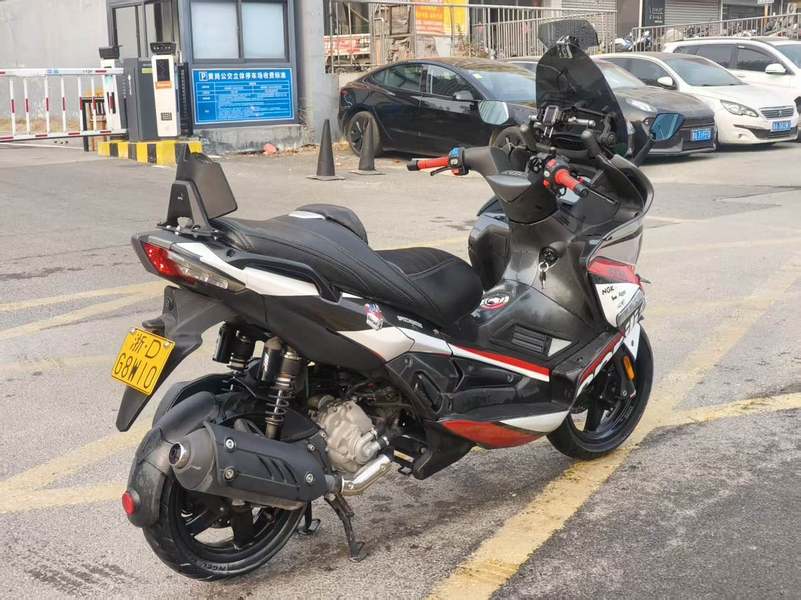 二手宗申阿普利亚SR Max 300 