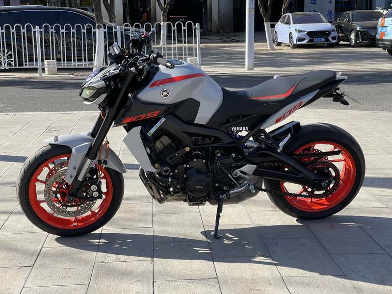 二手雅马哈MT-09