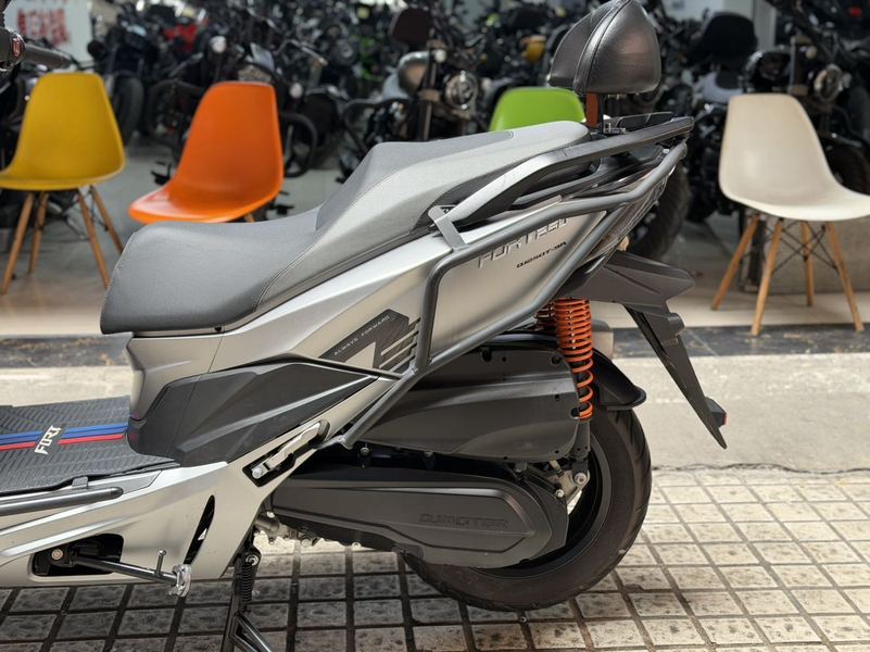 二手QJMOTOR鸿250