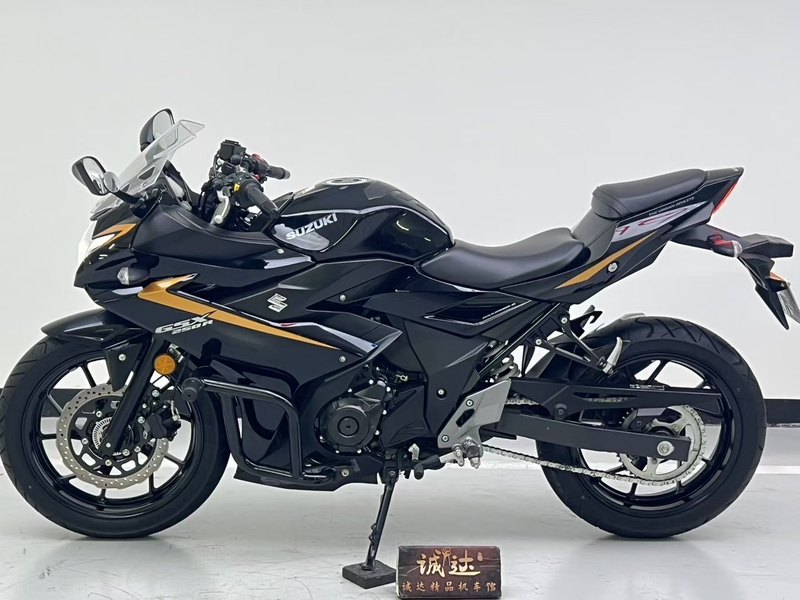 二手豪爵铃木GSX250R