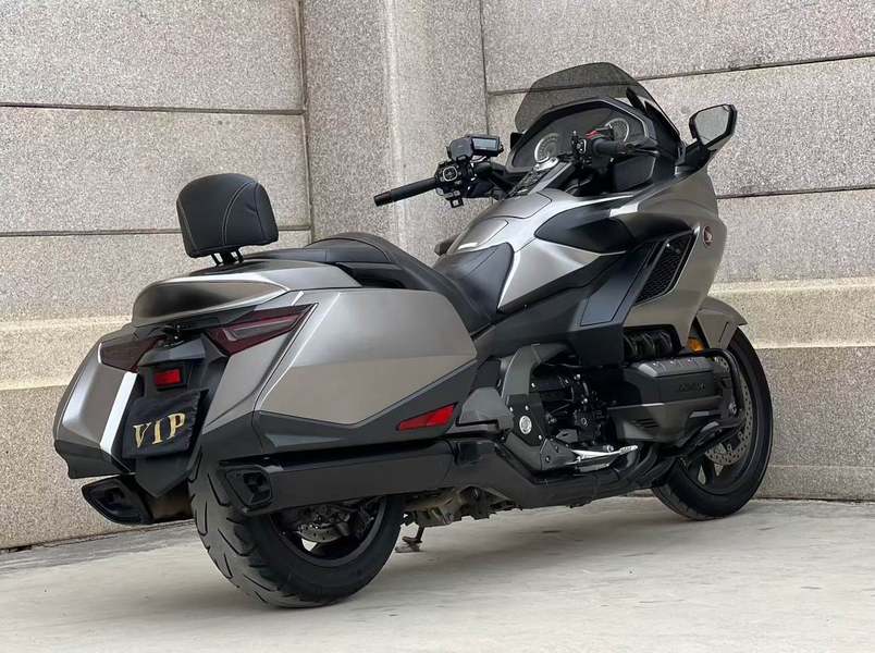 二手本田Gold Wing GL 1800 F6B
