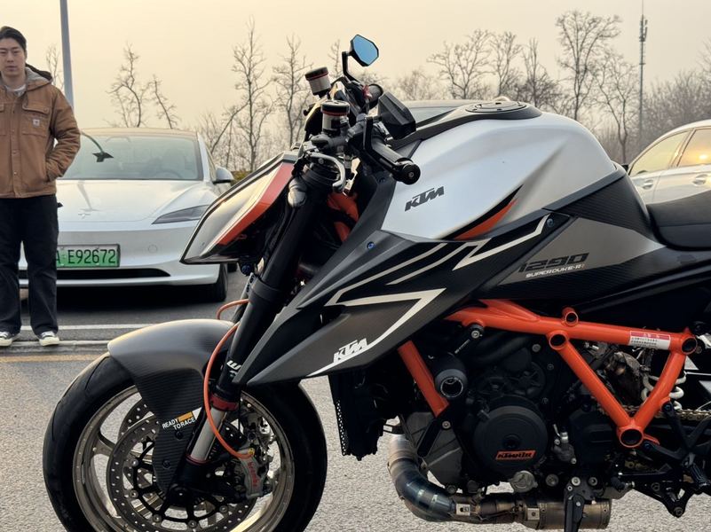 二手KTMR2R1290 Super Duke