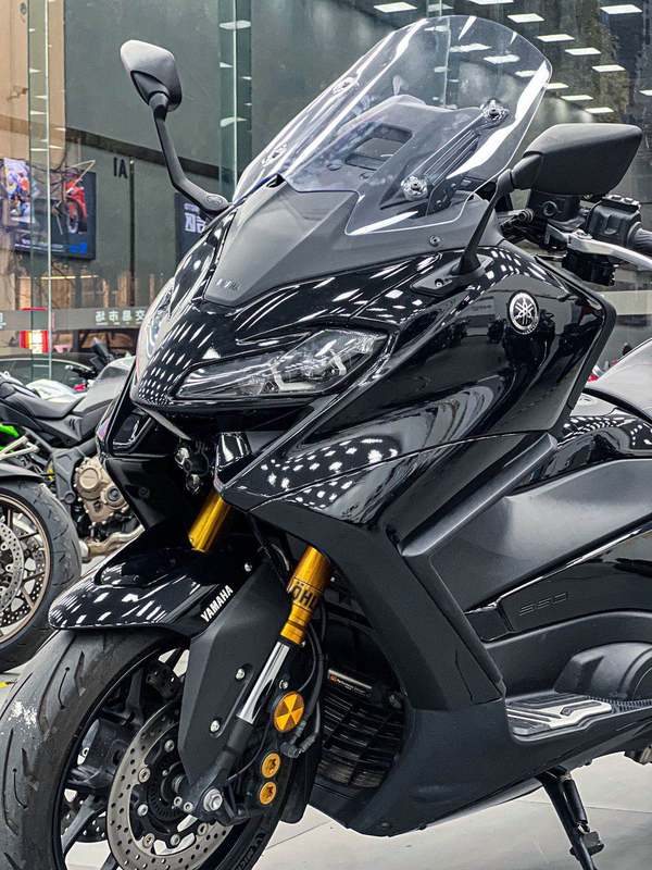 二手雅马哈TMAX