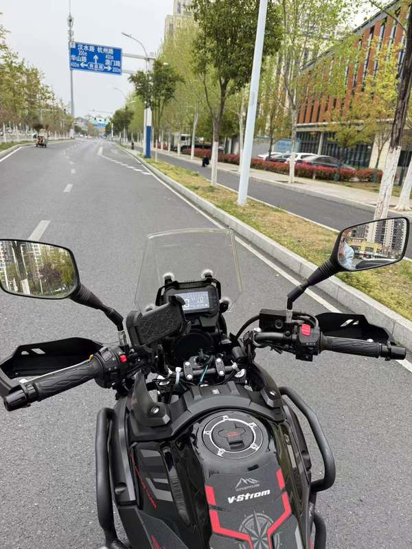 二手豪爵铃木DL250