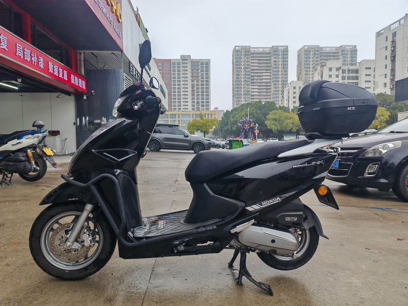 二手五羊本田LD125 Link