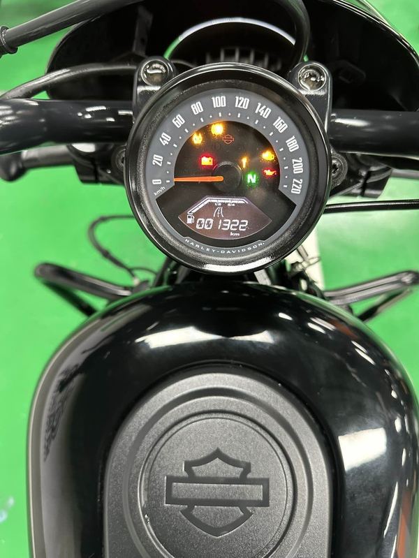 二手哈雷戴维森Nightster
