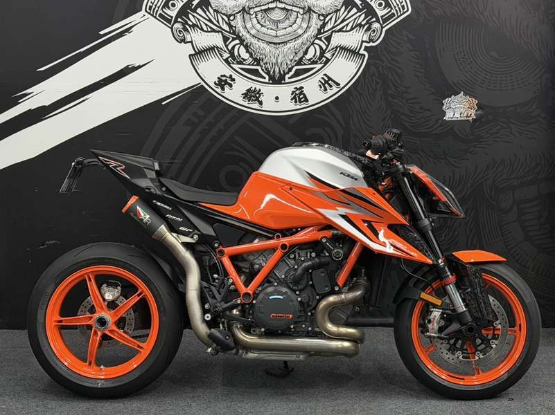 二手KTMR2R1290 Super Duke
