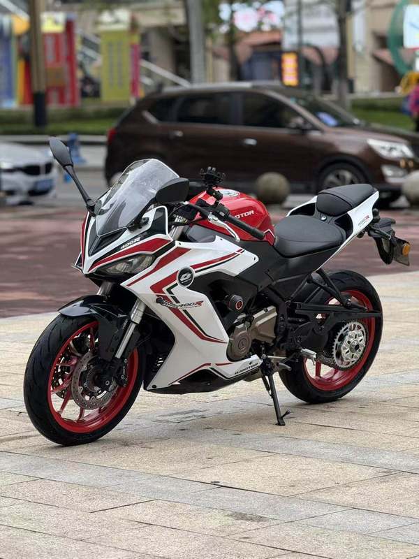 二手QJMOTOR赛400