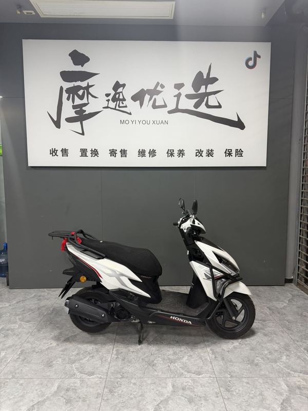 二手新大洲本田裂行 RX125Fi