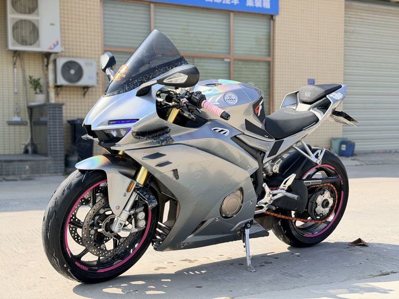 二手张雪机车500RR