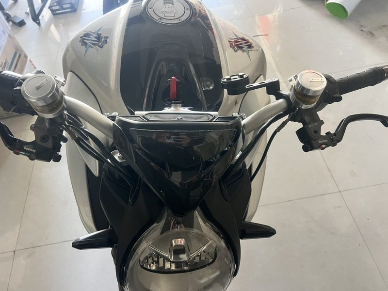 二手奥古斯塔Brutale 800