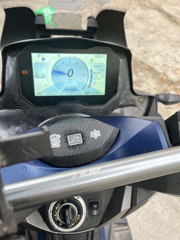 二手大阳V锐 ADV350