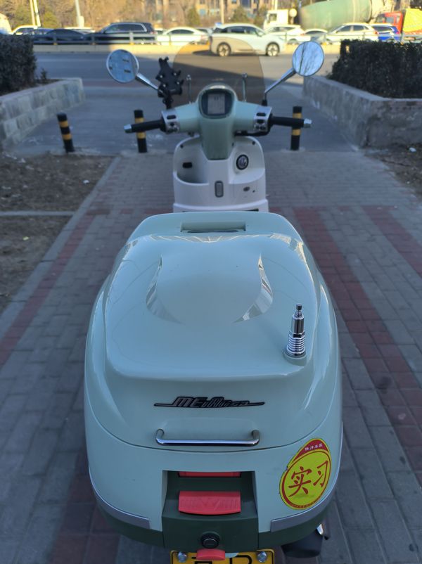 二手南方梦拉丽莎 飞戈