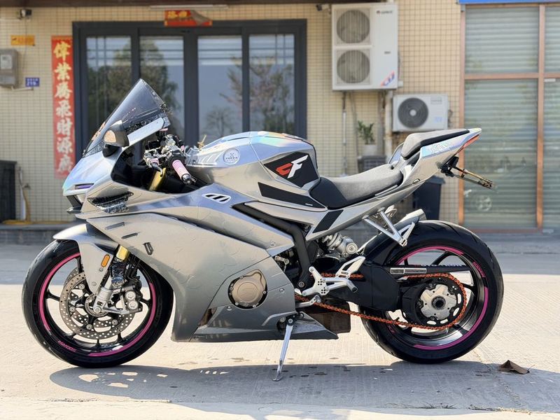 二手张雪机车500RR