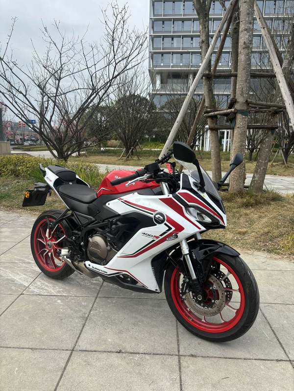 二手QJMOTOR赛400