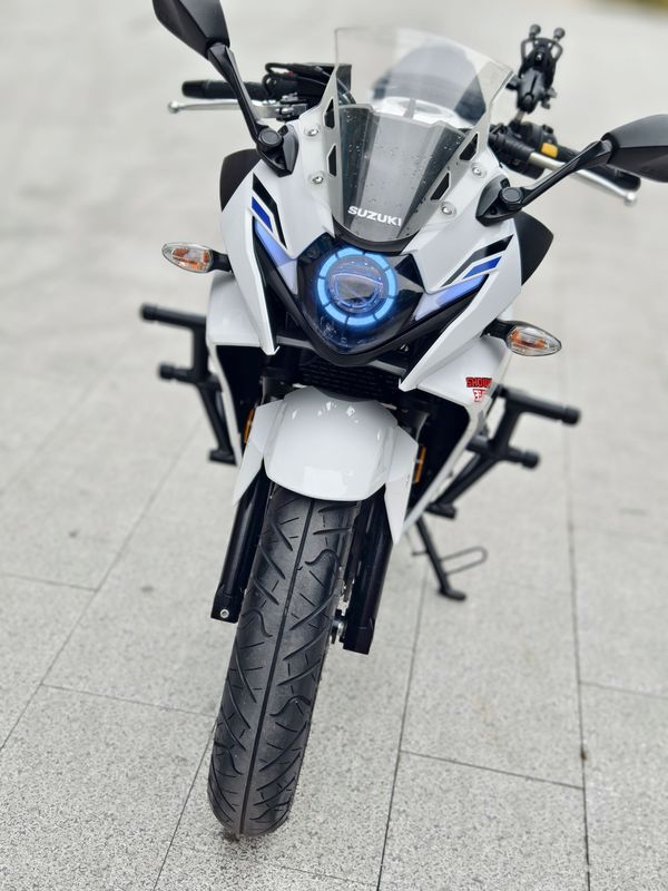 二手豪爵铃木GSX250R