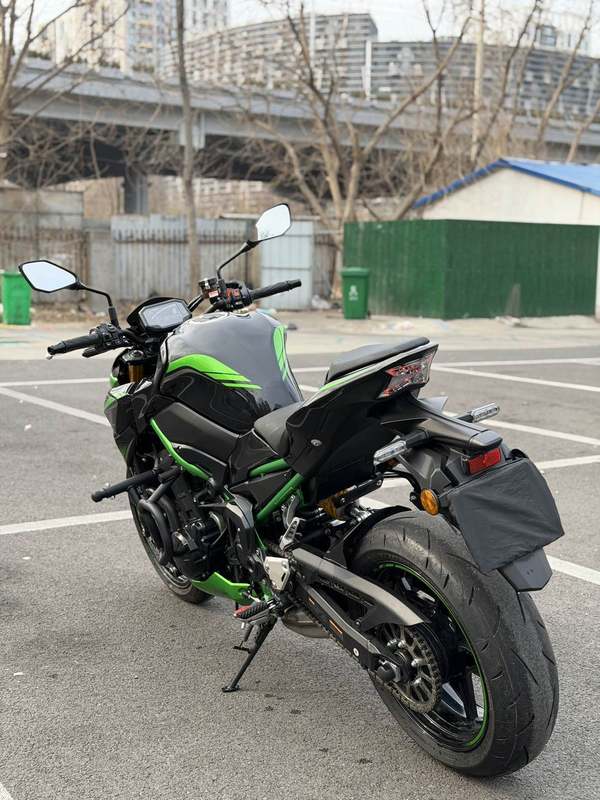 二手川崎Z900