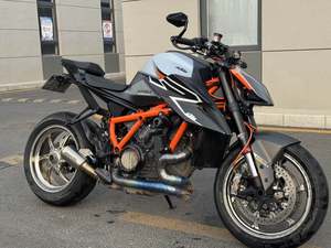 二手KTMR2R1290 Super Duke