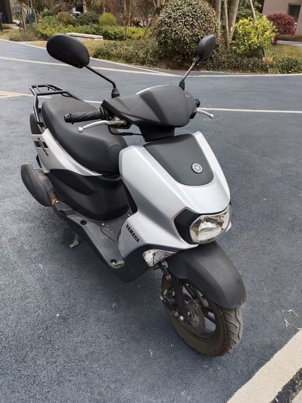 二手建设雅马哈旭鹰125