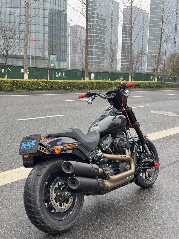 二手哈雷戴维森肥霸 Fat Bob