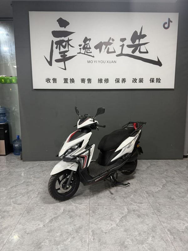 二手新大洲本田裂行 RX125Fi