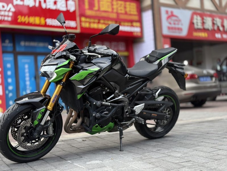 二手川崎Z900