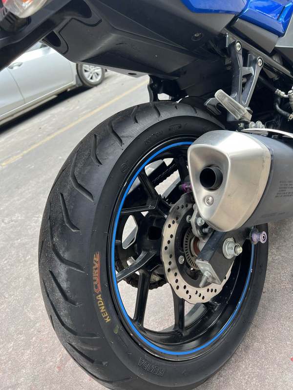 二手豪爵铃木GSX250R