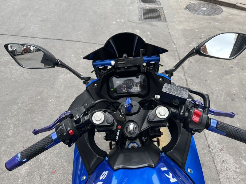 二手豪爵铃木GSX250R